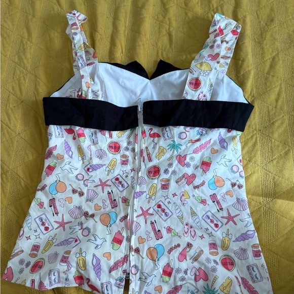 Magnolia Place Pin up Tank Top size S - Picture 2 of 3